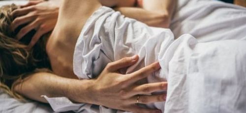 Seks Oral Untuk Wanita - Cara Memberinya Orgasme Terbaik wanita yang sangat